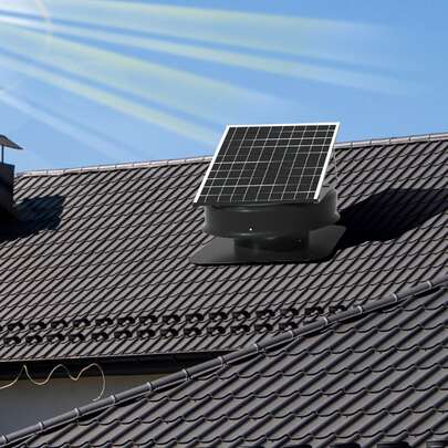Ventilador solar para ático , 42 W, 2800 CFM, gran flujo de aire, silencioso y resistente a la intemperie, con adaptador inteligente de 110 V, ideal para el hogar, invernadero, garaje, tienda, autocaravana. Homologado por la FCC.