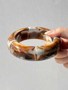 1 Peça Pulseira Assimétrica Larga e Grossa de Resina com Efeito Tie Dye Bege e Marrom, Pulseira Geométrica com Rebite, Presente para Amigos