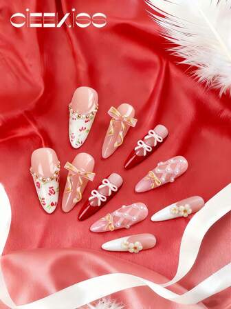 Diseño original, hecho a mano, juego de 10 uñas acrílicas de presión, set de manicura premium rojo. Uñas de Navidad, uñas de presión en forma de almendra, accesorios de perlas, uñas puntiagudas estilo ballet francés. Perfecto para que mujeres y niñas lo reutilicen, viene con pegamento de gelatina y lima de uñas. Transforma tu apariencia con uñas artísticas. Excelente para bolsas de maquillaje de viaje pequeñas. Agrega un toque de dulzura y romance a tus uñas en forma de almendra.