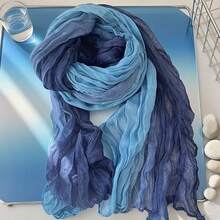 This Is A Scarf With Natural Color Transitions And Artistic Flair.The Fabric Is Light And Soft With A Natural Wrinkled Texture That Not Only Adds To The Scarf's Three-Dimensionality But Also Enhances Its Casual And Elegant Charm.Can Be Used As The Finishing Touch For Outfits, Enhancing The Style's Sophistication And Adding A Gentle And High-End Atmosphere To The Overall Look, Suitable For Various Occasions - đỏ tươi - Xem 3