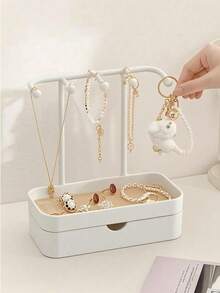1 Giá Trưng Bày Trang Sức, Có Hai Màu Đen & Trắng, Một Tầng Hoặc Hai Tầng, Có Hộp Ngăn Kéo và Đế Gỗ, Giá Để Dây Chuyền, Vòng Tay, Khuyên Tai, Nhẫn, Đồng Hồ, Chìa Khóa & Son Môi, Giá Đựng Trang Sức và Mỹ Phẩm Đa Chức Năng Có Móc, Hộp Để Bàn Tối Giản Thanh Lịch Cho Bàn Trang Điểm Tại Nhà, Phòng Ngủ Hoặc Khi Đi Du Lịch - Nhiều màu - Xem 4