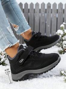 2026 Winter FuzzyChic Casual Sneakers, Unisex, Non-Slip, Waterproof, Wear-Resistant, Shock-Absorbing, Height-Increasing, All-Weather Warm Ankle Boots, Round Toe Design, Sporty Style, Perfect For Valentine's Day, Versatile Casual Shoes, A Must-Have For Sweet Girls And Tough Guys This Valentine's Day.Winter Wedding Fashion Snow Boots, Black Casual Shoes With A Vacation Vibe - 黑色 - 查看 1