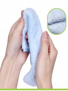 1支长笛清洁棉签，通用型，采用柔软白色超细纤维材质，配有柔韧塑料杆和防刮擦头，多功能吸水棉，适用于单簧管、小号和萨克斯管，[管乐器保养套装和吸湿器] 适用于日常练习、乐团排练、音乐考试和乐器保养。