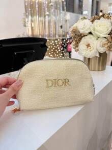 Dior 奢华金色材质化妆包礼盒套装，饰有金色箔印标志，采用高端面料，节日生日礼物，限量版女士化妆包 - 金色 - 查看 3