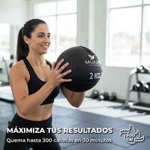 MUUK FITNESS Balón Medicinal de Entrenamiento Funcional 2kg/3kg/4kg/5kg/6kg/10kg | Pelota Wall Ball Profesional de PVC Reforzado con Superficie Antideslizante | Ideal para Crossfit, Fuerza, Resistencia, Abdominales, Sentadillas, Box y Home Gym - 2kg - Ver 6