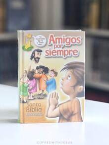 BIBLIA 1960 AMIGOS X SIEMPRE TAPA DURA VERDE CON QR - Libro único - Ver 1