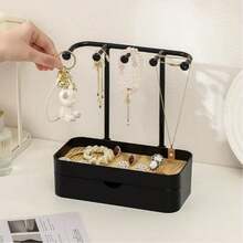 1 Giá Trưng Bày Trang Sức, Có Hai Màu Đen & Trắng, Một Tầng Hoặc Hai Tầng, Có Hộp Ngăn Kéo và Đế Gỗ, Giá Để Dây Chuyền, Vòng Tay, Khuyên Tai, Nhẫn, Đồng Hồ, Chìa Khóa & Son Môi, Giá Đựng Trang Sức và Mỹ Phẩm Đa Chức Năng Có Móc, Hộp Để Bàn Tối Giản Thanh Lịch Cho Bàn Trang Điểm Tại Nhà, Phòng Ngủ Hoặc Khi Đi Du Lịch - Nhiều màu - Xem 2