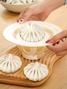 1pc Circular Baozi Mold,Plastic Baozi Mold,Baozi Machine, Easy To Demold Non Stick Baozi Mold, DIY Homemade Baozi Mold, Shaomai, Baozi, Dumpling Press, Can Quickly Make Baozi Or Dumplings, Saving Your Precious Time, Easily Making Beautiful Flower Shaped Baozi Or Dumplings, Easy To Use And Clean - Multicolor - View 11