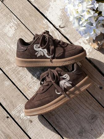 Kids Shoes, Boys Shoes, Girls Shoes - Fashionable Multi-Function Hook And Loop Shoes, Comfortable Breathable Soft Versatile, Suitable For Outdoor Activities, Back To School, Picnics And Travels In All Seasons, Also Ideal For Children To Wear In Winter As Casual Sports Shoes To Match Shirts