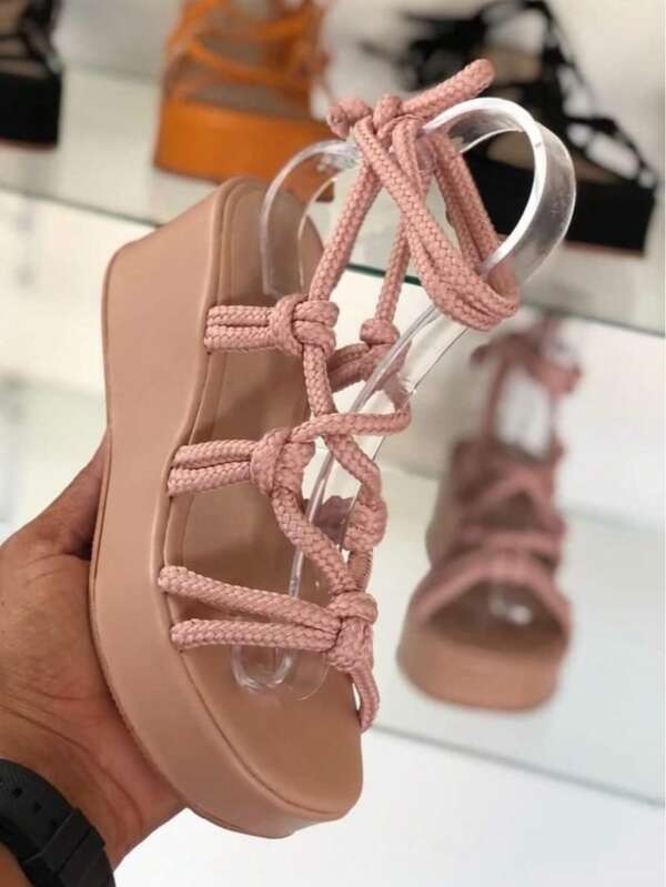 Sandália Feminina Anabela Trançadas Leve Macio Confortavel