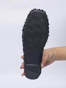 大码（欧码 35-43）新款方头亮片平底鞋，适合搭配连衣裙、休闲装，春秋季穿着。 - 香風黑亮片 - 查看 6