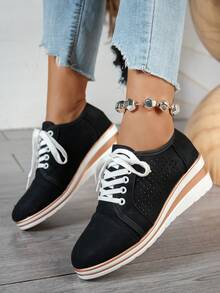 Women's Platform Lace-Up Casual Wedge Shoes, Fashion Thick Sole Sneakers, Spring/Autumn - Black - View 5