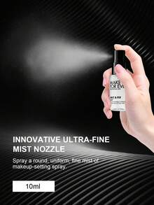 Make Up For Ever 24小时保湿定妆喷雾，10毫升/0.35盎司。这款不含酒精的超细喷雾蕴含透明质酸和芦荟精华，可定妆、提亮肤色并提供24小时保湿。 - 無色 - 查看 2