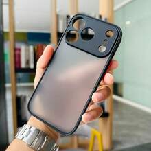 Elegante funda para iPhone 17, 16, 15, 14, 13, 12 y 11 con tacto similar al de la piel, con borde de TPU suave y parte trasera mate translúcida dura, diseño delgado y resistente a los golpes, adecuada para hombres, mujeres y niñas. - Negro - Ver 4