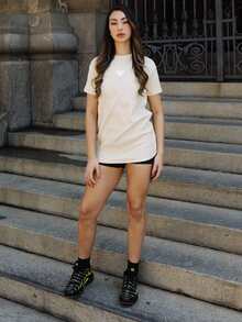 Slim Fit Ribbed Rubber Triangle T-Shirt, White, American Style, Streetwear, Body-Hugging. - 奶油色 - 查看 9