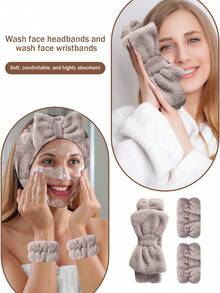 57PCS Makeup Tools Set Including:1pc Multi-Functional Zipper Toiletry And Cosmetic Bag Waterproof+36PCS Makeup Brush Set+3PCS Makeup Sponges+3PCS Triangle Powder Puffs+3PCS Mini Air Cushion Powder Puffs+3PCS Circular Powder Puffs+3PCS Facial Cleansing Brush+1pc Hairband+2PCS Hand Bowl Strap+2PCS Makeup Brush Cleaning Tools - 彩色 - 查看 10