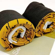 [3 Pairs]Cozy Fun Long Chicken Socks - Wacky & Warm Novelty Animal Claw Toe Socks For Adults, Perfect For Valentine's Day Gifts, Funky Costume Party & Lazy Days - Black and Yellow - View 5