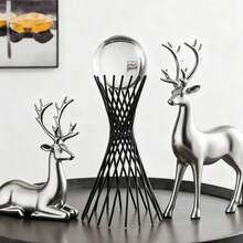 Decoración creativa de ciervo de origami minimalista dorado para Navidad, decoración de interiores, decoración de mesa de sala de estar, regalo, set de dos piezas de renos navideños, estatuas de renos dorados sentados y de pie, esculturas de renos, decoración de mesa - Multicolor - Ver 1