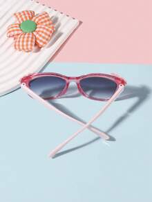 1 副 8-12 岁女孩眼镜，亚克力方形镜框，饰有精致闪亮的蕾丝，时尚美观，适合日常佩戴。