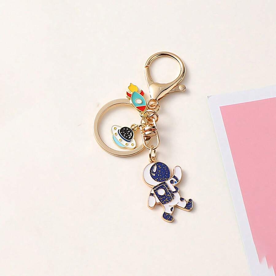 1pc Creative Astronaut & Planet Keychain, Perfect Gift For Friends, Elegant Bag Charm