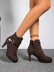 欧美新款秋冬细跟踝靴，侧拉链高跟短靴，时尚靴子，女士短靴，欧美细跟高跟鞋，冬季新款性感圆头靴，简约高跟女靴