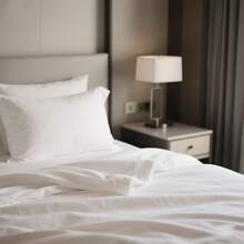 1pc 100% Polyester Duvet Cover (No Filling), Suitable For All Seasons, Modern Polyester Hotel Bedding - White - View 5