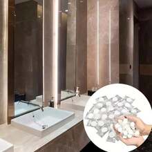 100条装 - 便携式压缩毛巾 - 适用于露营、徒步旅行和居家清洁的迷你零钱毛巾 | 小型企业主/零售商的理想之选 | 易于携带的透明袋，露营配件