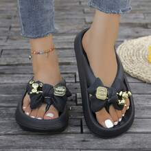 New Arrival Elegant Stylish Flip Flops - Bowknot & Golden Bear Decoration, Comfortable Touch, Lightweight & Non-Slip, Cool & Breathable, Suitable For Spring & Summer Beach Vacation, Home Leisure Sandals & Outdoor Activities Sandals, Couple Sandals & Men's Sandals & Women's Sandals - 黑色 - 查看 5