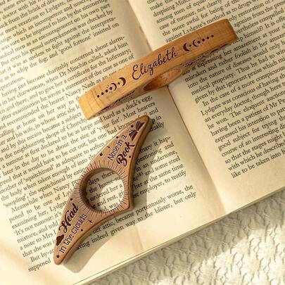 Personalized Engravable NameText Wooden Book Page Holder, Handmade Book Stand With NameText Engraving, Desktop Reading Aid For Book Lovers, Unique Christmas Gift For Writers Teachers & Readers, Elegant Bookend & Page