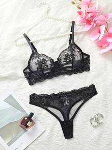 Bisouelle Style Dream 两件套女士性感内衣套装，黑色网纱花卉刺绣钢圈文胸搭配可调节内裤和透明丁字裤 - 黑色 - 查看 3