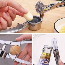 Premium Aluminum Alloy Multi-Functional Kitchen Tool - 3-In-1 Heavy Duty Garlic Press Nut Cracker And Bottle Opener Combo - Professional Grade Cooking Utensil For Efficient Food Preparation - Ergonomic Design With Non-Slip Handle For Comfortable Use - High Leverage Mechanism Ensures Easy Crushing And Cracking - Durable Coating For Long-Lasting Performance - Easy To Clean Dishwasher Compatible Construction - Ideal For Home Kitchen And Commercial Use - Suitable For Garlic Ginger Nuts And Seeds - Versatile Tool Saves Storage Space - Made From Quality Aluminum Alloy Material - Perfect For Daily Cooking Needs - Great Gift For Cooking Enthusiasts - 銀色 - 查看 4