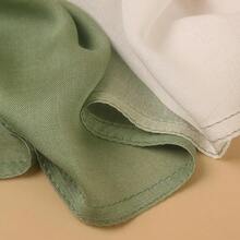 Gradient Dual Color Scarf,Elegant Ombre Headwraps Hijab, Modal Cotton Feel Lightweight Sunscreen Shawls For Women,2#Peagreenwhite - 2#豌豆綠白 - 查看 5