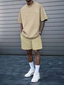 1件青少年男童户外运动休闲宽松绒面绒印花短袖T恤，适合春、夏、秋季穿着 - 杏色 - 查看 3