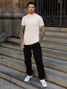 Slim Fit Ribbed Rubber Triangle T-Shirt, White, American Style, Streetwear, Body-Hugging. - 奶油色 - 查看 8