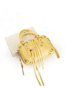 Yellow Patchwork Studs With Metal Fringe Zipper Accents Retro PU Leather Ring Strap With Stud Detailing Double Handles With Adjustable Long Shoulder Strap Zipper Closure Fashionable Retro Sweet-Edgy Style Biker Bag With Y2K Punk Aesthetic Square Silhouette Women's Handbag Casual Understated Luxury Crossbody Bag - Màu vàng - Xem 7