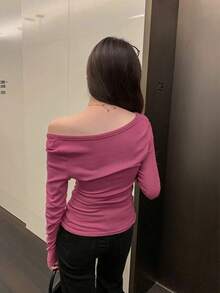 女士休闲修身长袖T恤，舒适时尚，秋冬款