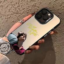 Funda de Teléfono de Personaje de la Película Llámame por Tu Nombre Compatible con iPhone 17 16e 16 15 14 13 12 11 Mini Pro Max Air X XR XSMAX 8 7 Plus Cubierta Trasera Mate Antigolpes - Mezcla de colores - Ver 4