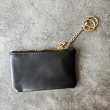 Damen Reißverschluss Münzbörse mit Schlüsselanhänger, goldfarbenes Herz Nieten Muster Münzbörse, Schlüsseletui für Damen, Geldbörse, Mini-Geldbörse, Portemonnaie, kleine Geldbörse, süße Geldbörse, Geldbörse mit Schlüsselanhänger, Kartenetui, Vintage Geschenke für Frauen, lustige Geschenke, Lehrergeschenke