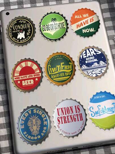 50个瓶盖贴纸，适用于日记本、信封、笔记本、手机壳、平板电脑、小提琴、橱柜、滑板、吉他、装饰品、节日和派对礼物