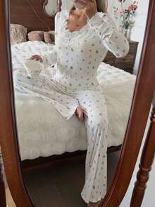 2pcs Women Ditsy Floral Pajama Set, V-Neck Lace Trim Top And Flare Leg Pants, Comfortable And Romantic Sleepwear For Home, Vacation