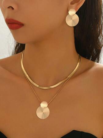 Juego de joyería de 3 piezas con collar y aretes de estilo elegante del Medio Oriente, colgante dorado con diseño geométrico espiral y circular, collar de cadena de serpiente de doble capa, adecuado para uso diario, festivales, todas las estaciones, accesorios de regalo de alta gama
