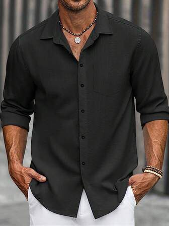 Lässiges Herrenhemd mit Knopf-Tasche, Langarm und umklappbarem Kragen