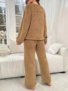蓬松加厚女士睡衣套装，圆领休闲家居服，秋冬款 - 卡其色 - 查看 3