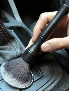 Ultra Soft Car Interior Cleaning Brush, High-Quality Lint-Free And Scratch-Free Cleaning Brush, Long Fur Handle, Suitable For Cleaning Dashboard Vents, Leather And Center Console, Perfect For Removing Dust, Debris And Fine Surfaces, Essential Cleaning Tool For Professional Auto Detailers And Car Enthusiasts.