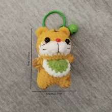 1个毛绒动物钥匙扣/挂件，可爱卡通吊坠，可用于包包、手机、行李箱