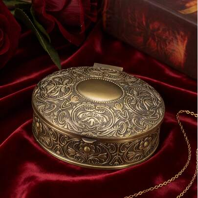 古铜花卉椭圆形首饰盒：复古装饰，精雕细琢的工艺，优雅的耳环和戒指收纳盒，绝佳的礼物之选