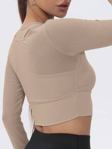 1件装女士网眼长袖短款瑜伽运动T恤，内置胸垫