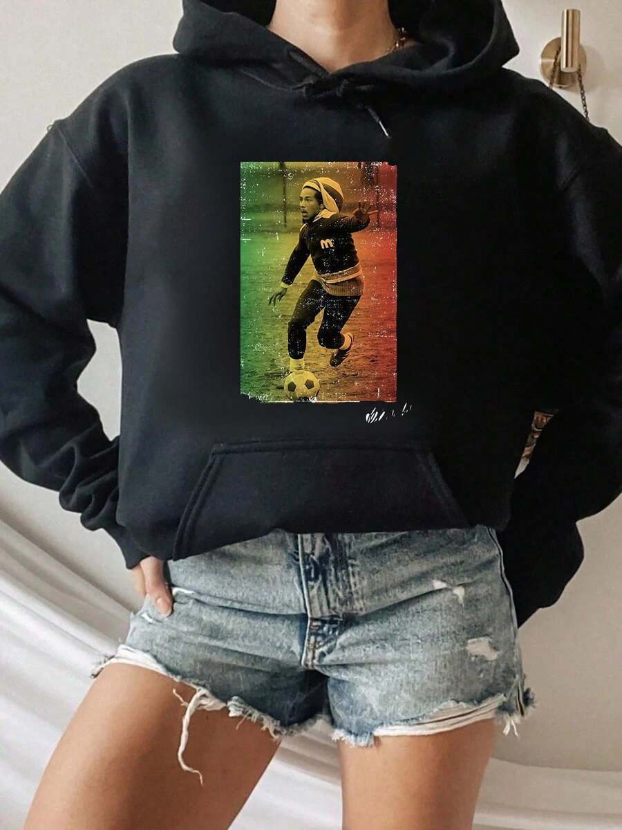 Football Player In Action With Ball Hooded Sweatshirt Streetwear Fashion Homme Soft Unisex - Black - View 1