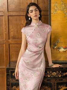Faeriesty Vestido Cheongsam Chinês Elegante de Novo Estilo | Cheongsam de Manga Curta com Gola Alta e Fenda | Adequado para Festas Noturnas, Banquetes de Casamento e Jantares Formais - Rosa chiclete - Visão 6