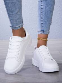 2024 年新款时尚女士厚底白色运动鞋，透气、吸湿排汗、轻便软底、百搭、休闲运动鞋